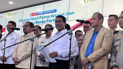 Skandal Beras Fortifikasi Mentan Cabut Izin