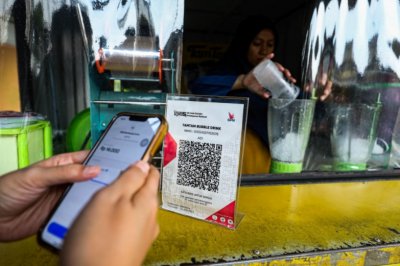 Era Baru Transaksi Digital QRIS Meledak