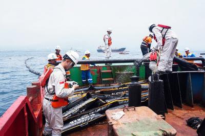 Strategi Tiga Negara Atasi Tumpahan Minyak